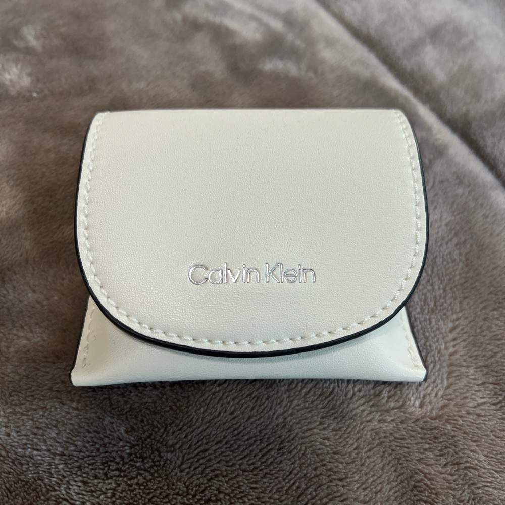 Calvin Klein Cream Off White AirPod/Ear Bud Case